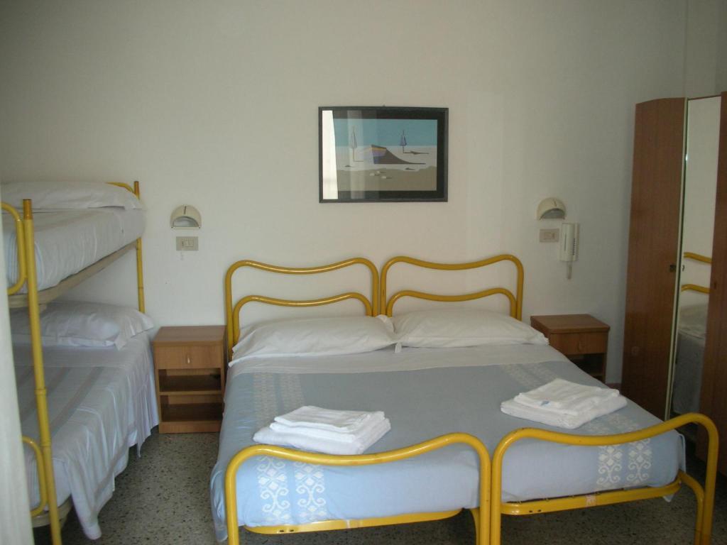 Hotel Leda Rimini Quarto foto